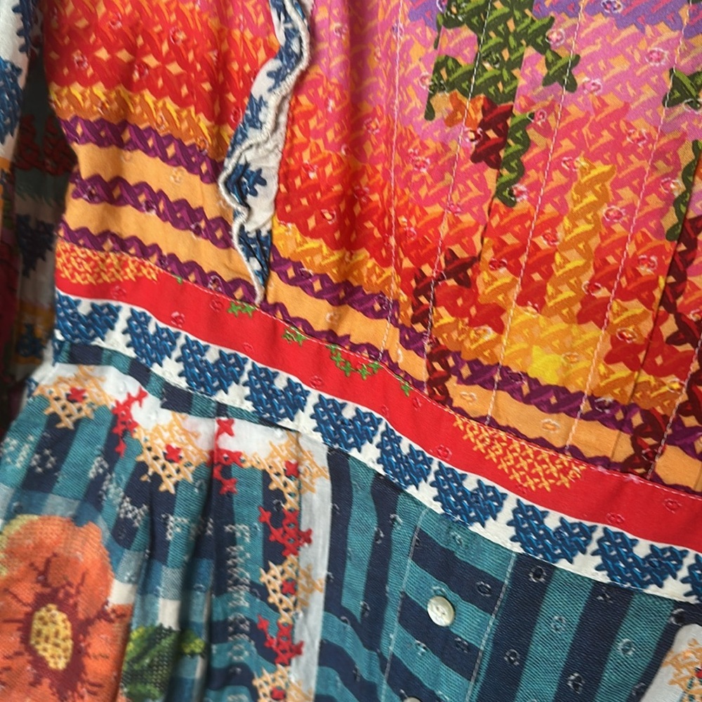 FARM Rio Vibrant Patterned Garment - Picture 4 of 7